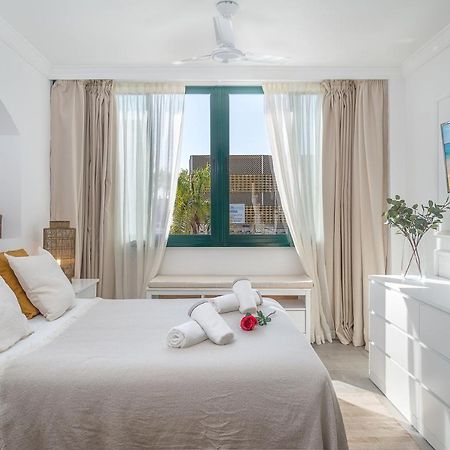 Bianca Chic Studio - Carihuela Beach At 300M Torremolinos Ngoại thất bức ảnh